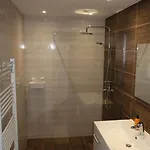 Cozzy Near Ljubljana Vikendica