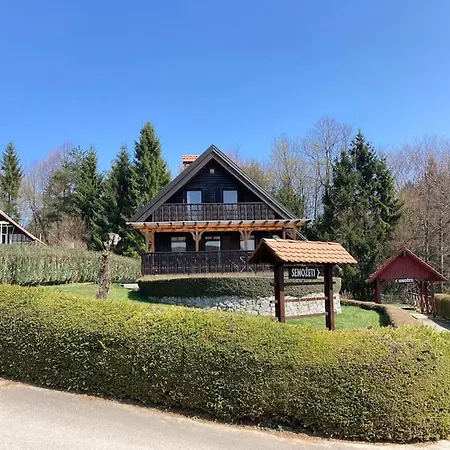 Cozzy Near Ljubljana Počitniška hiša *